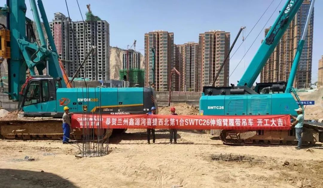 金戈铁马工程路 风雨无阻选人生就是搏